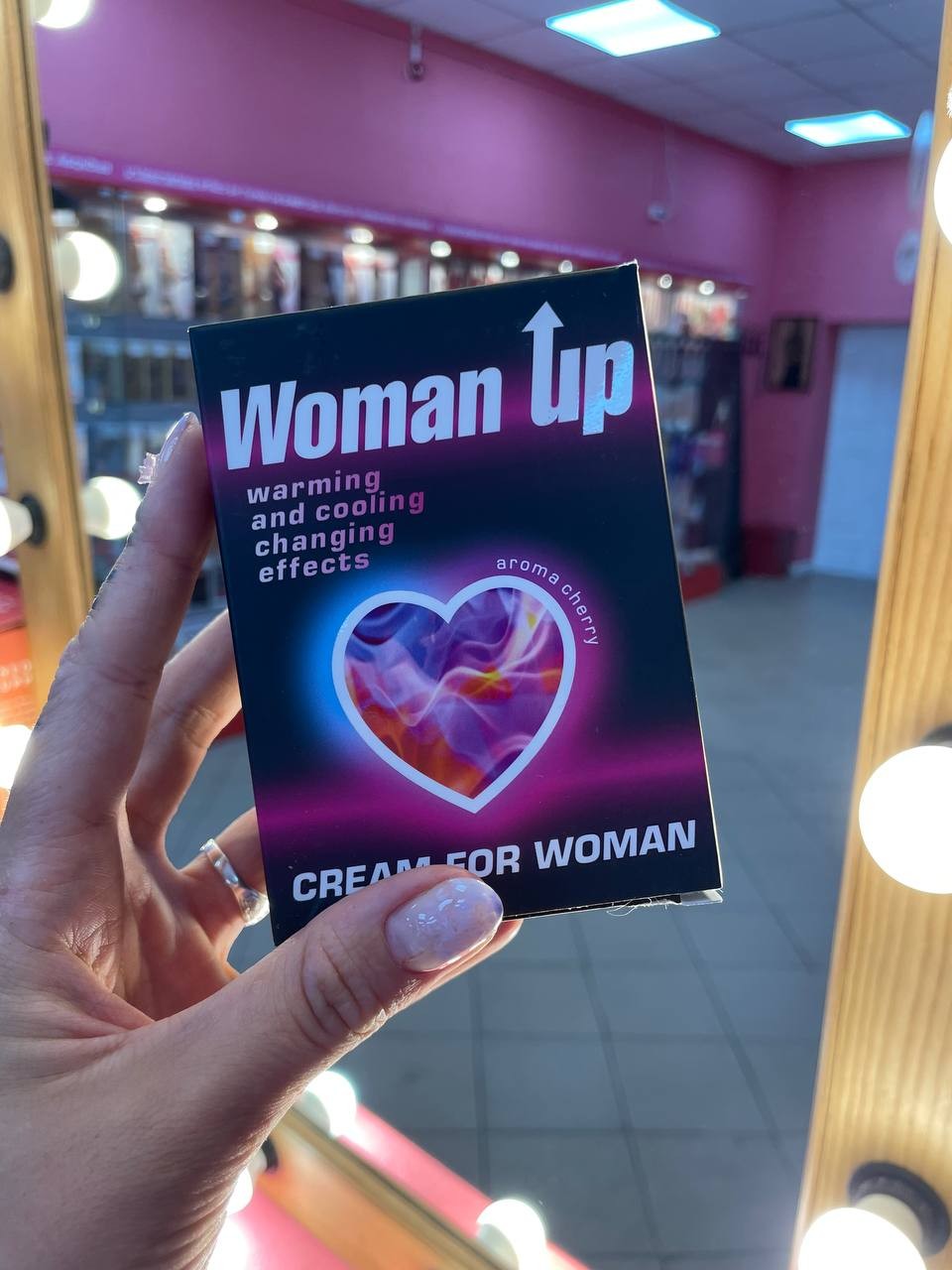 Жидкий вибратор WOMAN UP
